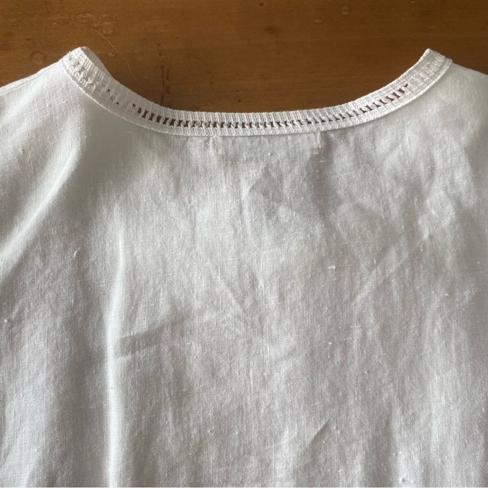100% Linen Vintage White Short Sleeve Top Eyelet Trim Cottagecore Coastal Small - Picture 9 of 13
